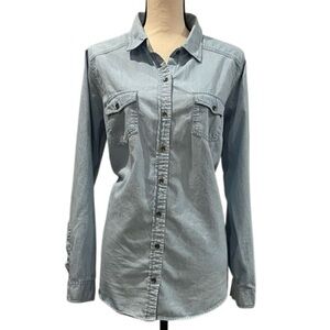 Torrid Long Sleeve Button-Up